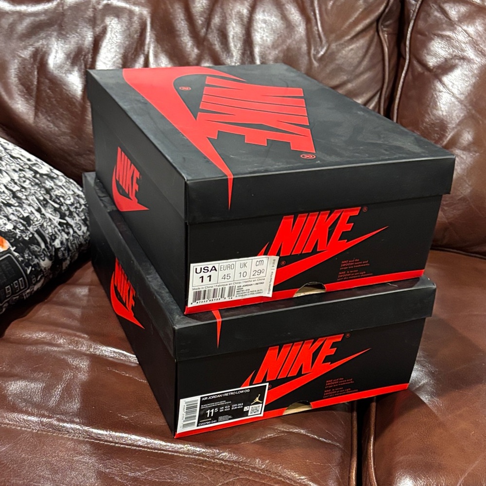 Nike Black and Red Shoe Boxes - No shoes